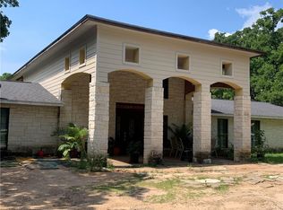 1451 S Oaks Dr, College Station, TX 77845