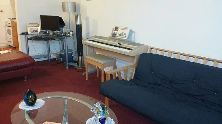 Sold by The Turner Realty Group Inc. | media 17