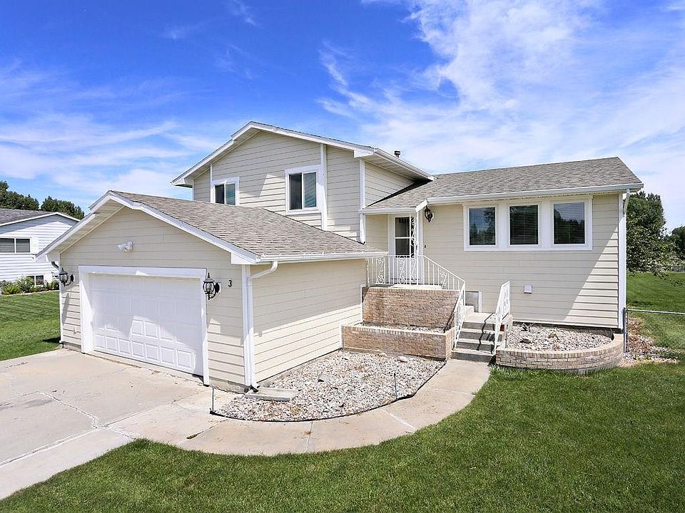 1st image of 3 Grassland St