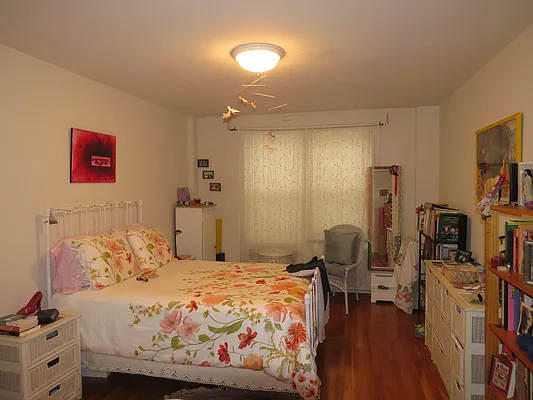 Rented by Jeffrey Erskine, LREB | media 26