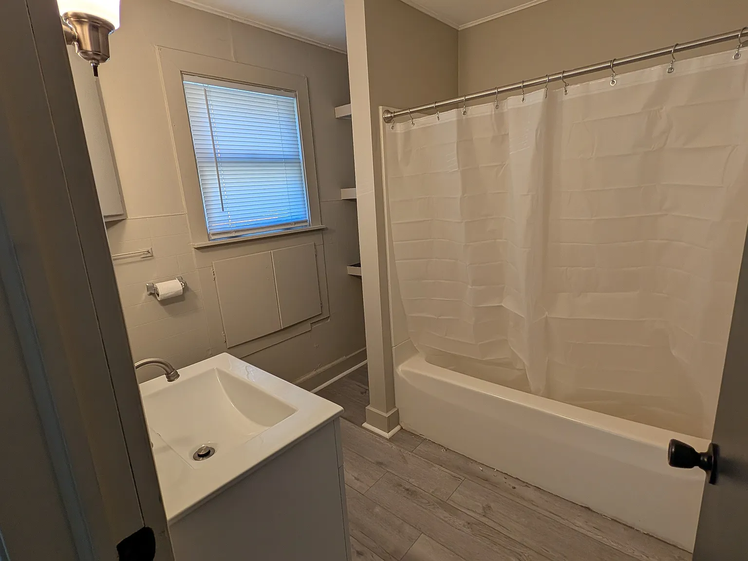 1 bed, 632 sqft, $1,400 — Photo 4