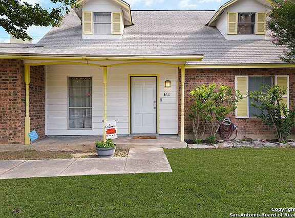 2nd image of 3611 Greenleaf Dr