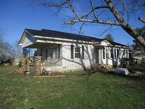 2nd image of 2700 Mudd St