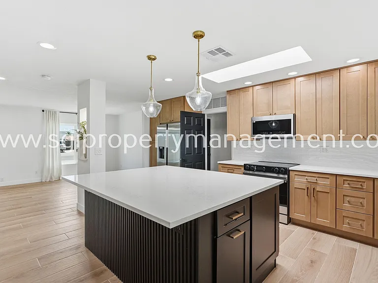 5040 E Columbine Dr — Photo 17