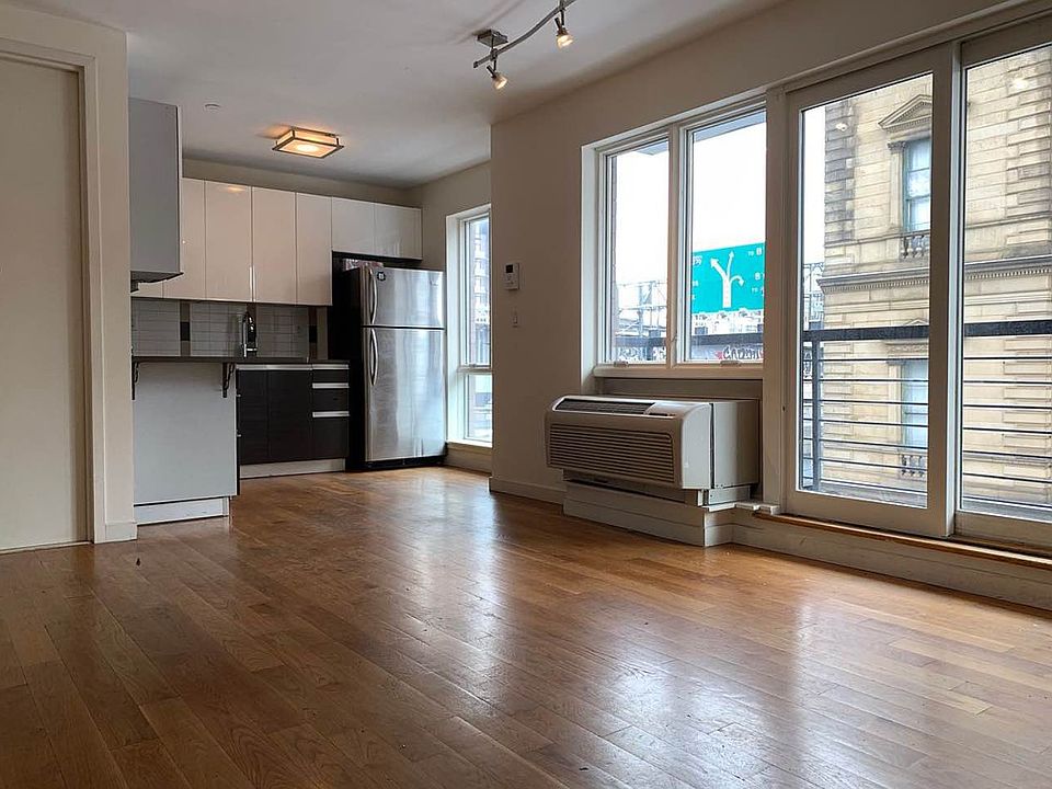 1st image of 400 Bedford Ave APT 2A