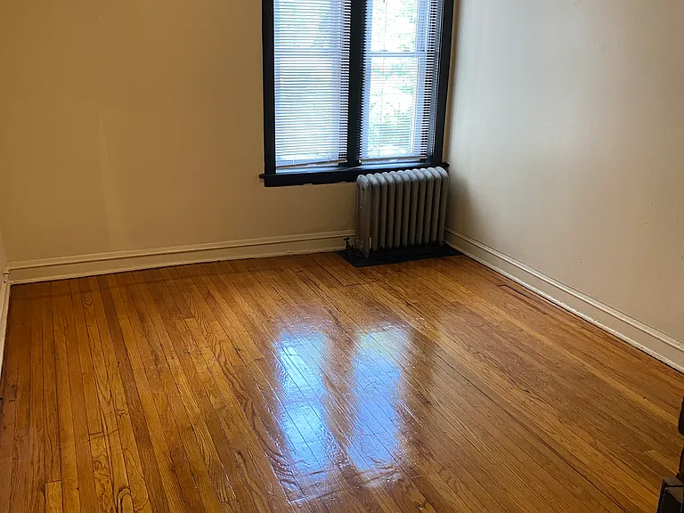 6018 S Vernon Ave #2 — Photo 4