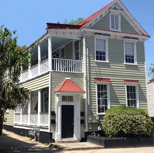 6 Woolfe St Photo 1