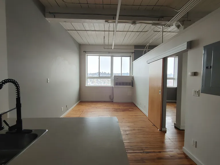35 Water St S #308 — Photo 8