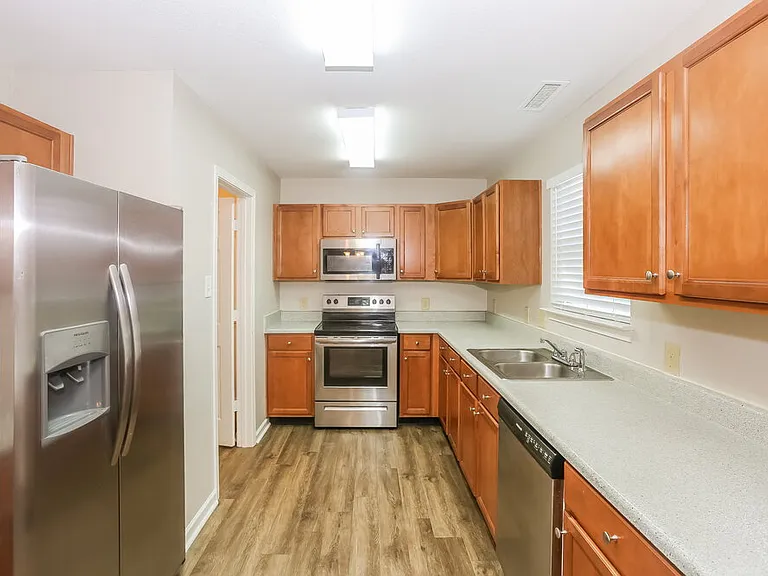 7345 Mitzi Deborah Ln — Photo 6