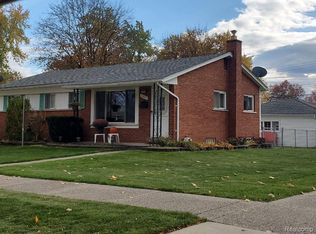 42051 Brentwood Dr, Plymouth, MI 48170