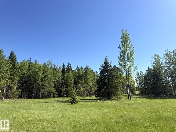 5th image of Township 530 Rrd 83 Rural