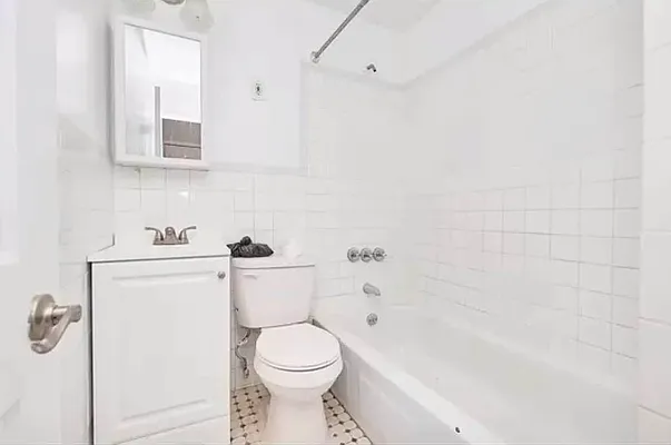 Rented by Compass | media 29