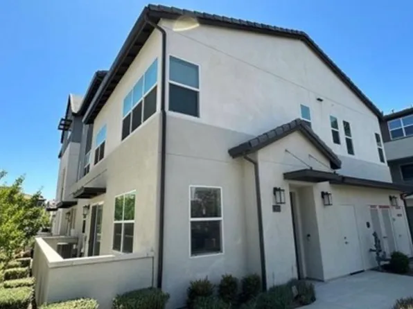 11022 Sunshine Dr, Rancho Cucamonga, CA 91739