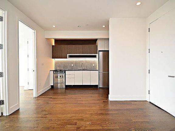 3rd image of 1234 Bedford Ave #5R