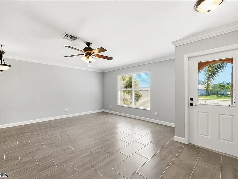 4346 Santa Barbara Blvd — Photo 5