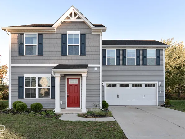1392 Cascades Dr, Greenfield, IN 46140