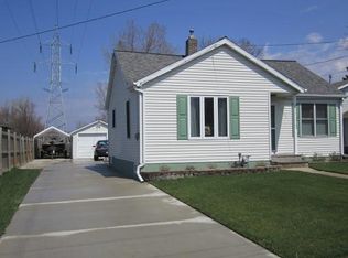 2115 Farlin Ave, Green Bay, WI 54302