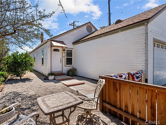 2nd image of 284 Heavenly Valley Rd