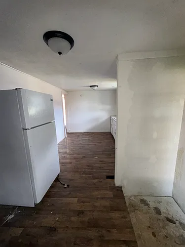 329 Park Ln Photo 1