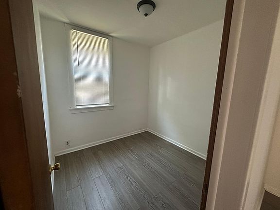 5th image of 13429 S Brandon Ave APT 1