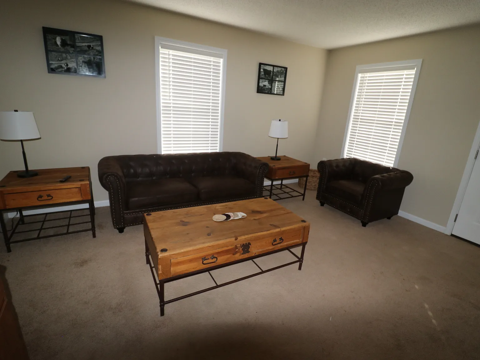3 bed, 936 sqft, $1,900 — Photo 3