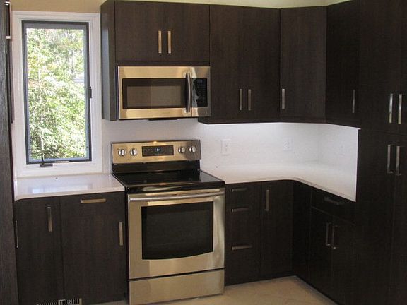 5th image of 289 Town N Country Dr