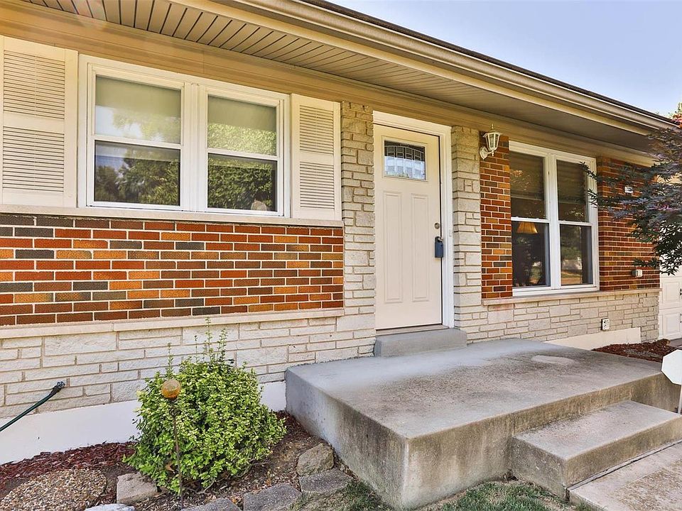 4732 Tarlton Dr, Saint Louis, MO 63128 | Zillow