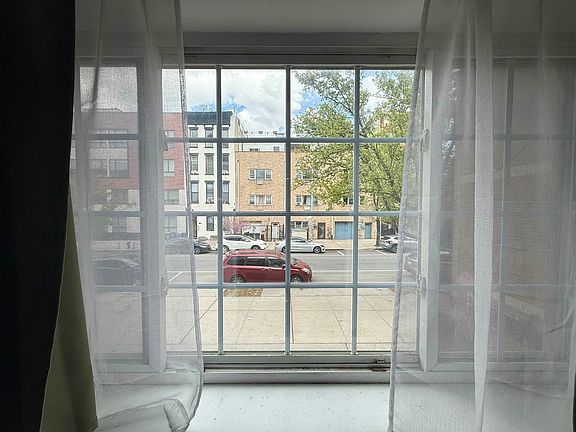 3rd image of 290 Tompkins Ave #2