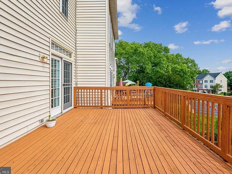 14406 Fowlers Mill Dr — Photo 8