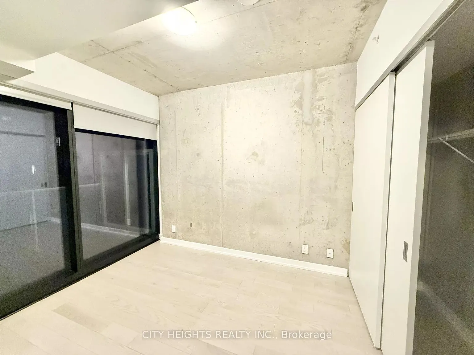 1 bed, $2,500 — Photo 2