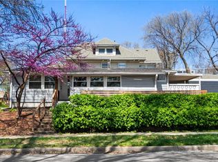 808 W 33rd St, Kansas City, MO 64111