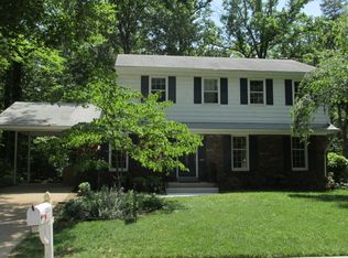 12201 Harbor Dr, Woodbridge, VA 22192