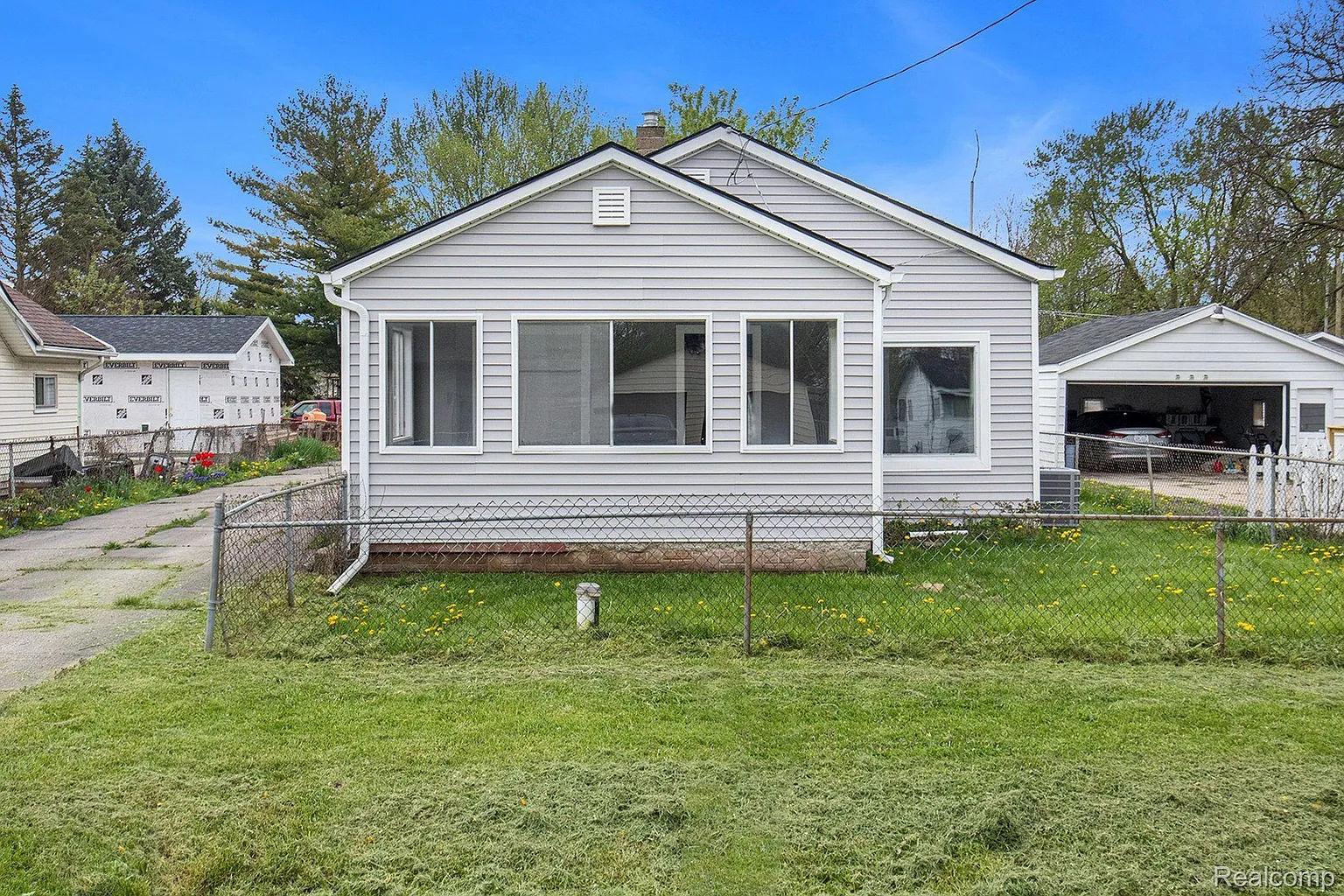 4101 Brown St photo 1