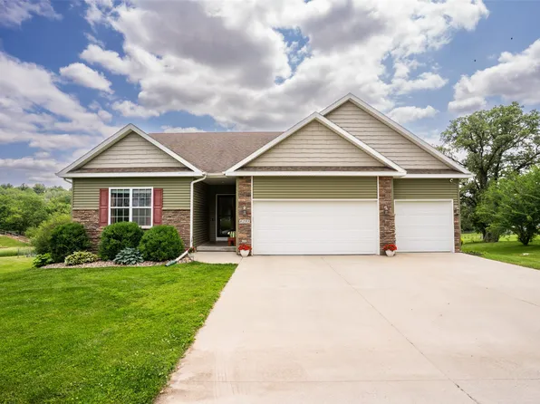 8255 SE 32nd Ave, Runnells, IA 50237