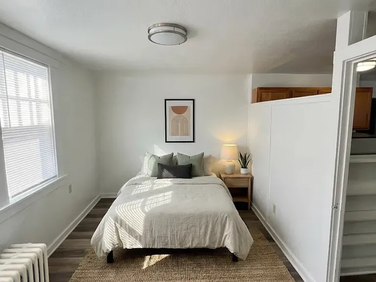 3309 University Ave — Photo 4