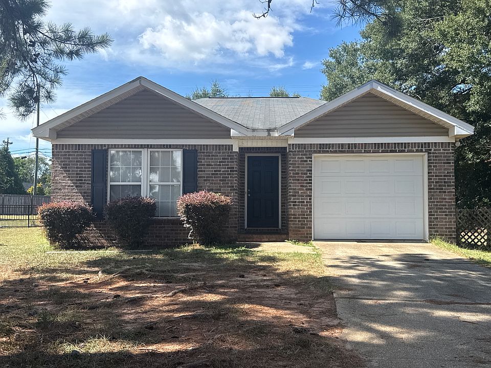 1st image of 100 Spyglass Rd