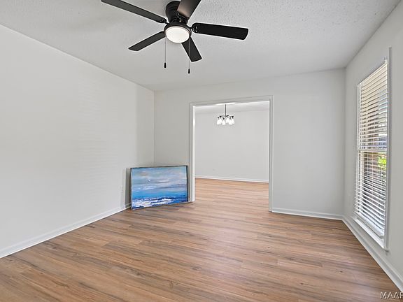 2nd image of 2117 Semmes Dr