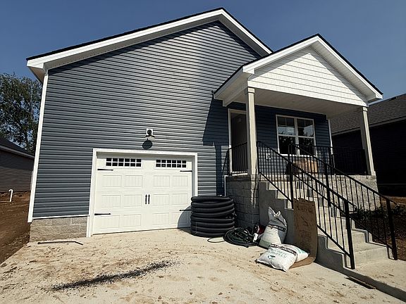 2nd image of 240 Arkansas Ave