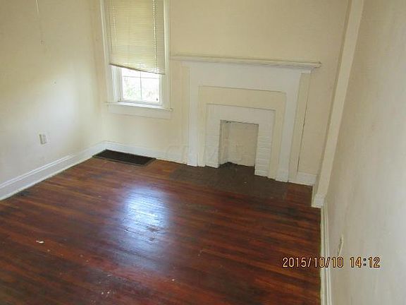 5th image of 776 S Wayne Ave