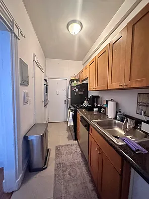 Rented by Aimee Grodanz, LREB | media 3