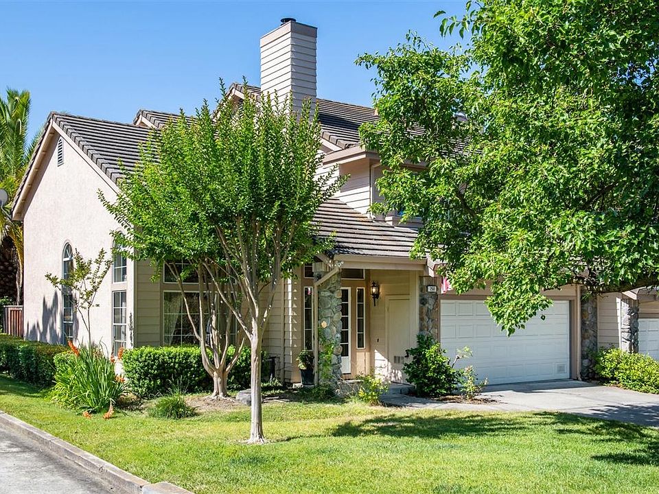 1st image of 250 Promenade Ln