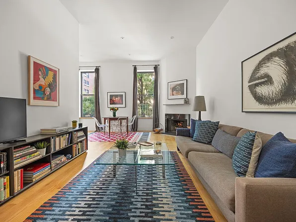 157 Waverly Ave APT 2D, Brooklyn, NY 11205