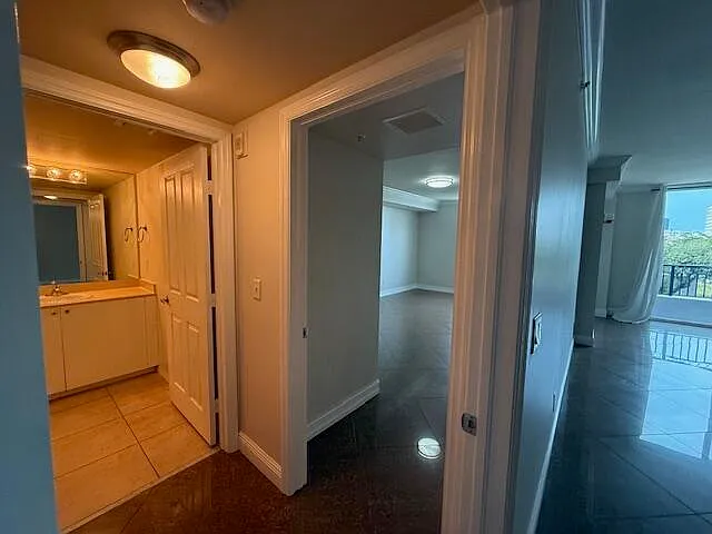 600 S Dixie Hwy #303 — Photo 40