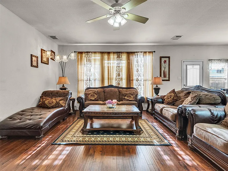 5514 Gatesprings Ln — Photo 17