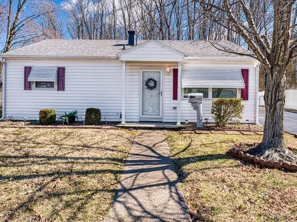 4913 Stratford Rd, Evansville, IN 47710