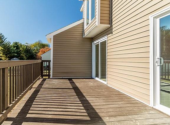 3rd image of 7079 Spicewood Dr