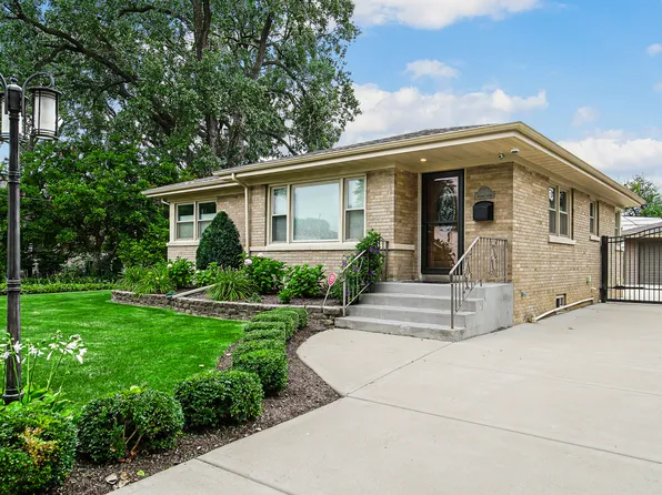2217 Downing Ave, Westchester, IL 60154