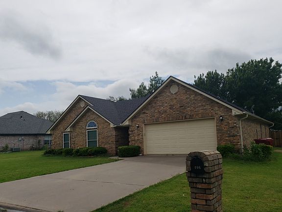 2nd image of 406 Blackmon Trl