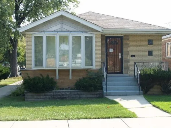 (undisclosed Address), Chicago, IL 60632