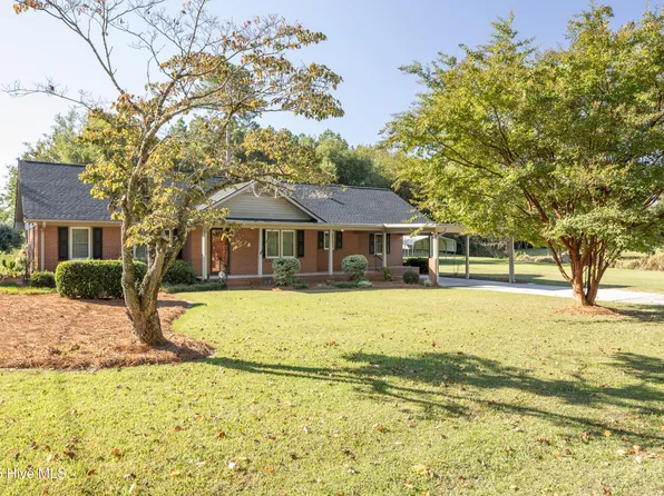 6175 Maxwell Road, Autryville, NC 28318